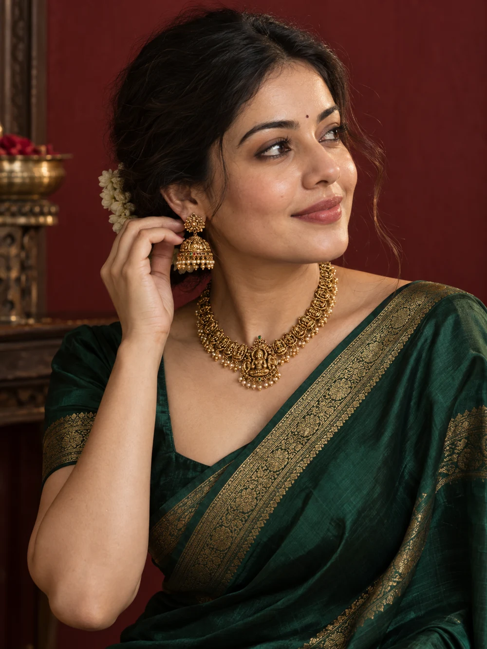 Gold necklace and earrings set — Shreeji Jewellery Gold necklace and earrings set — Shreeji Jewellery