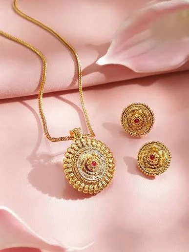 Heritage Gold Pendant — Shreeji Jewellery Heritage Gold Pendant — Shreeji Jewellery